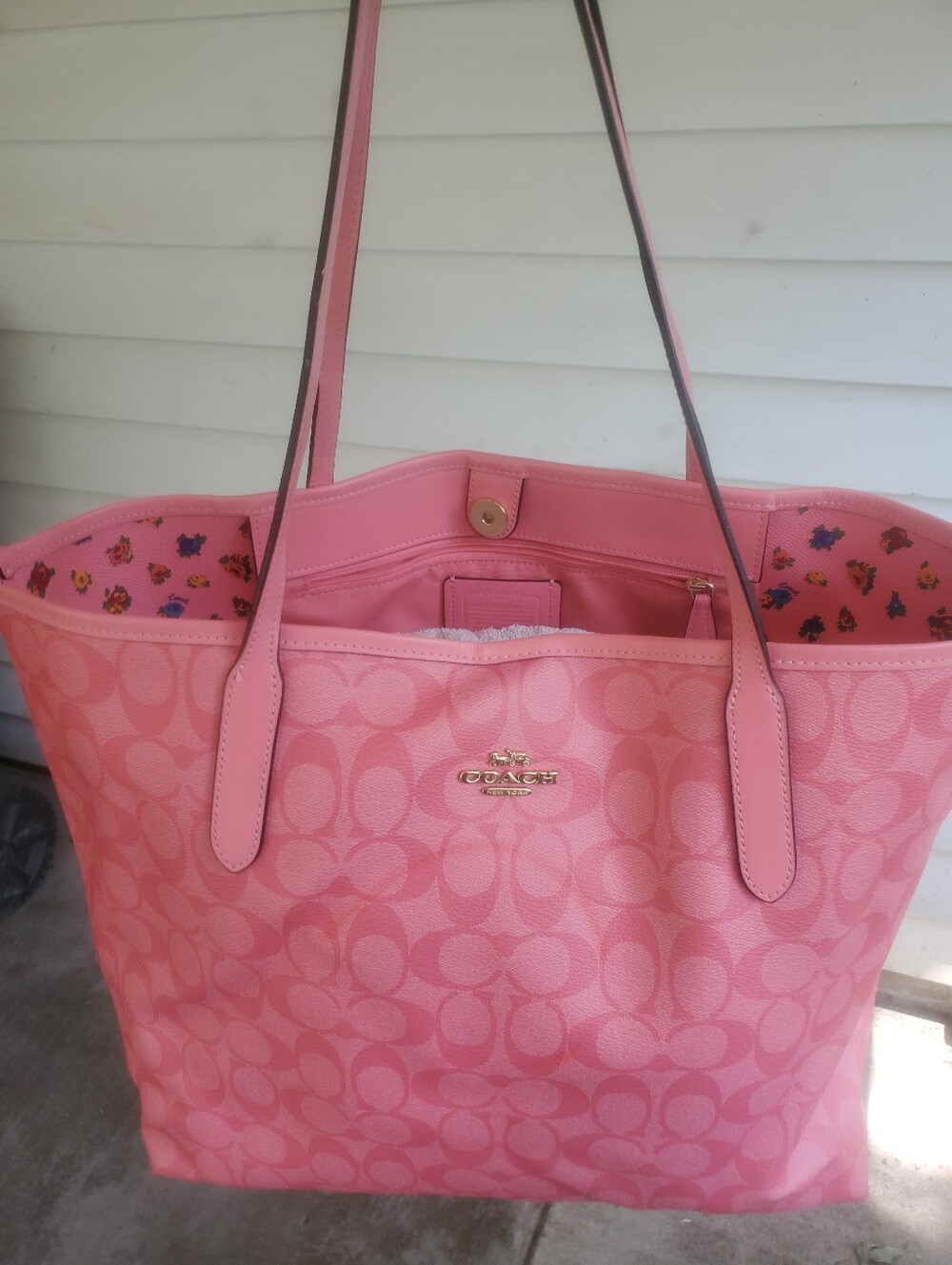 RARE Coach Pink Lemonade Signature Tote